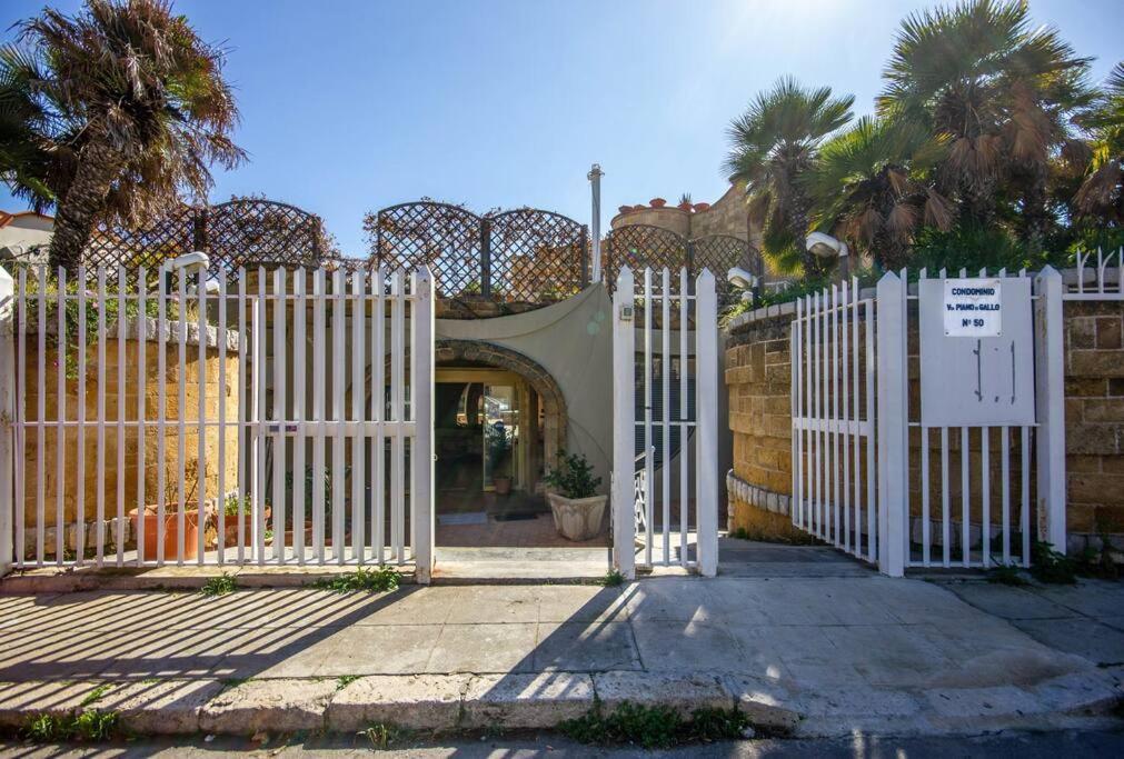 M'Place - Mondello Residence Palermo Kültér fotó